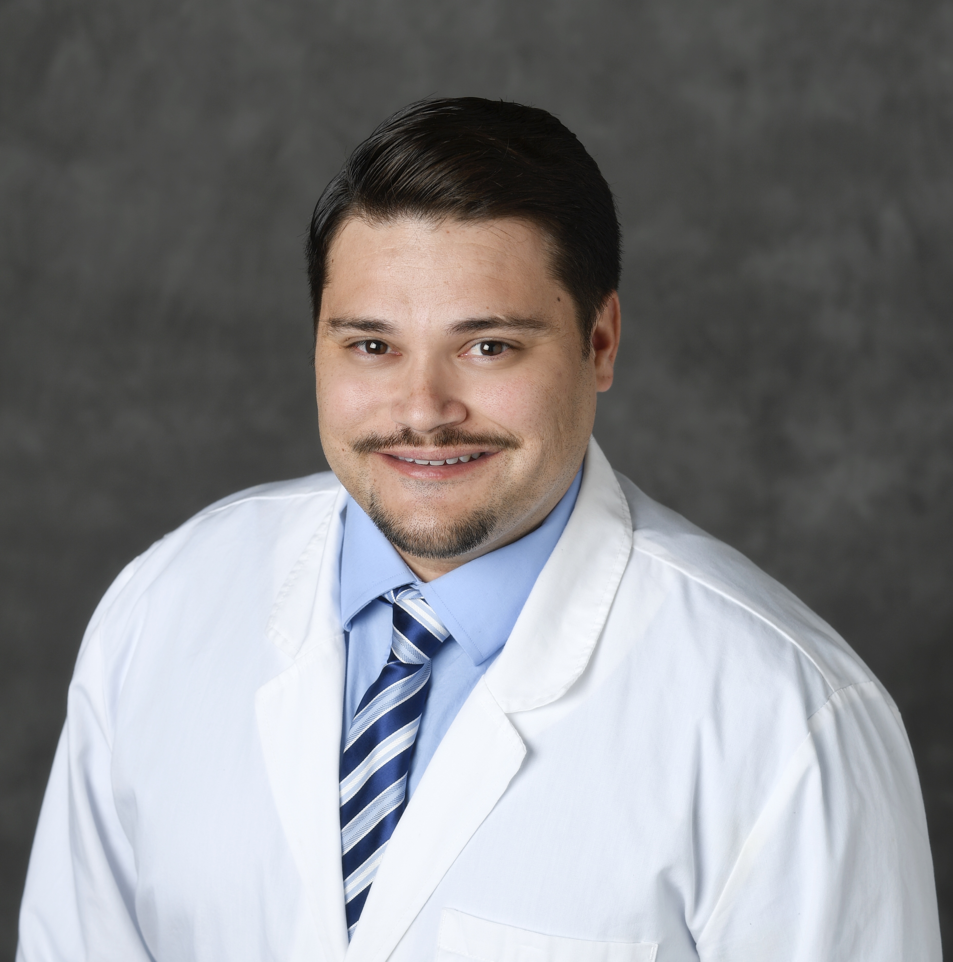 Dr. Luis Castillo, MD - Family Medicine Specialist in Palm Springs, FL